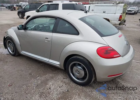 2012 Volkswagen Beetle 2.5L из США, поврежденный, VIN 3VWHP7AT9CM638701